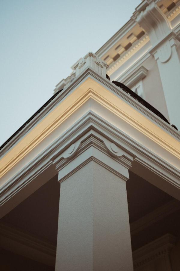 The Bold Type Hotel, A Member Of Design Hotels Patras Eksteriør billede