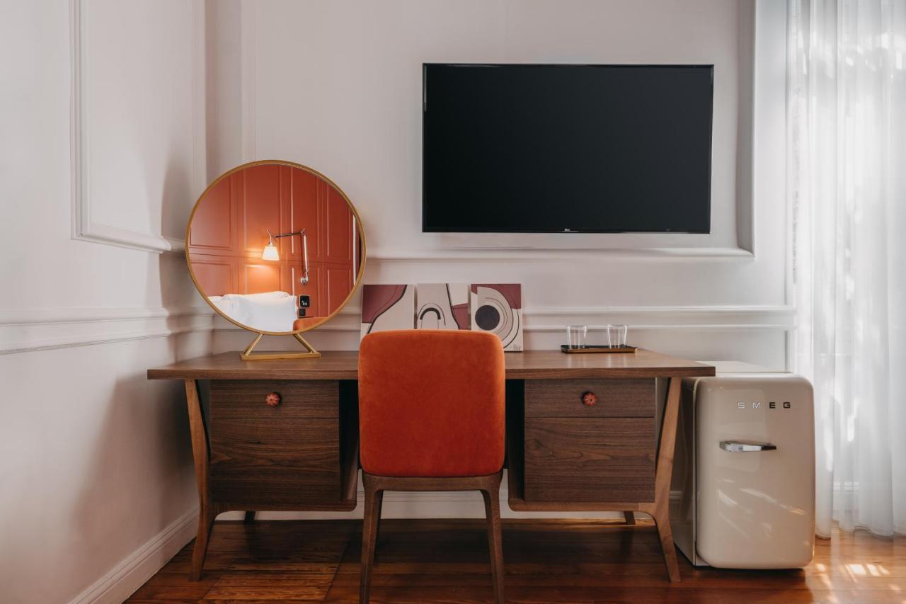 The Bold Type Hotel, A Member Of Design Hotels Patras Eksteriør billede